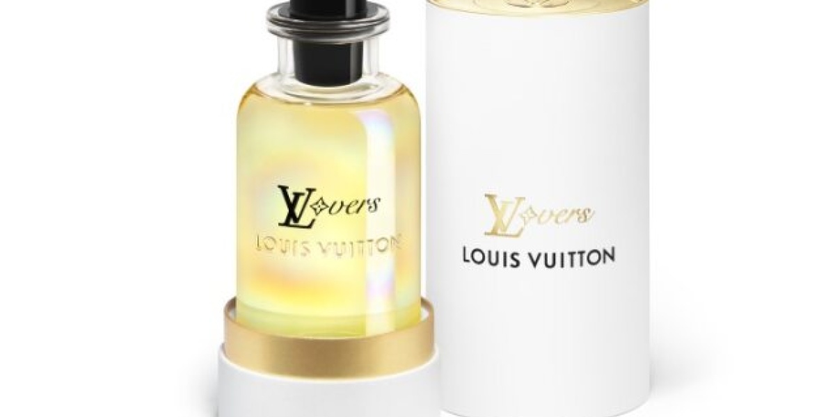 Louis Vuitton %d8%aa%d9%83%d8%b4%d9%81 %d8%b9%d9%86 %d8%b9%d8%b7%d8%b1%d9%87%d8%a7 %d8%a7%d9%84%d8%ac%d8%af%d9%8a%d8%af V Lovers %d8%a5%d9%83%d8%b3%d9%8a%d8%b1 %d9%85%d9%86 %d8%b6%d9%88%d8%a1 %d8%a7