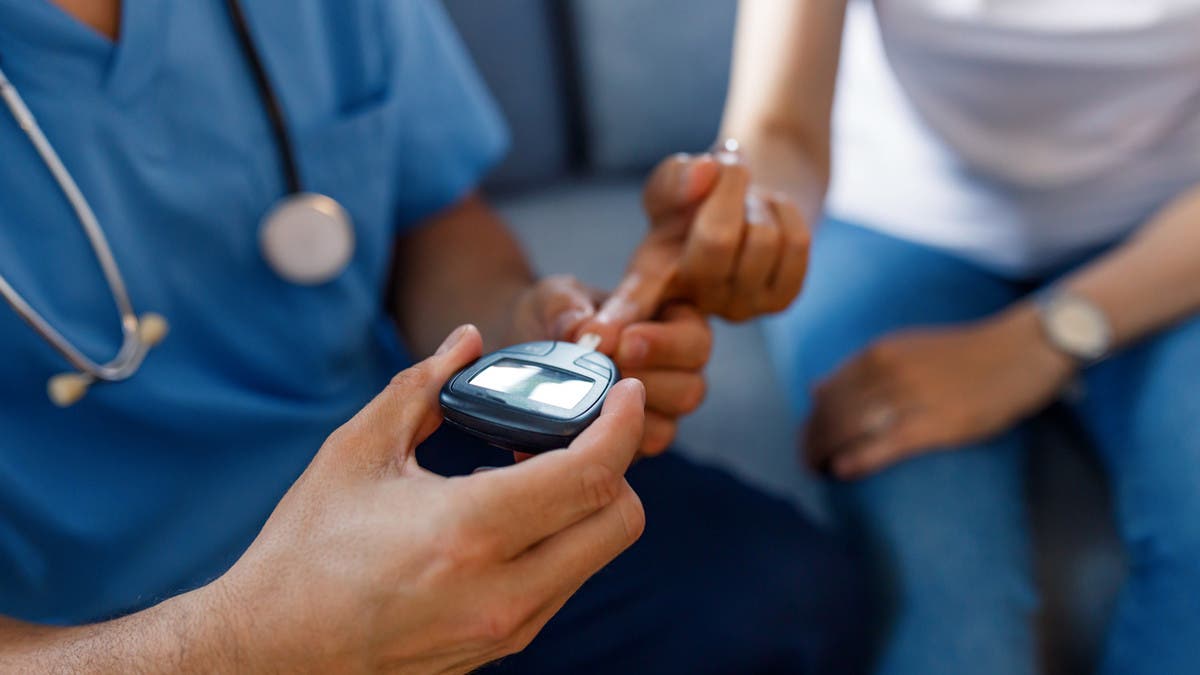 %d8%a7%d9%84%d8%aa%d8%b9%d8%b1%d8%b6 %d9%84%d9%84%d8%b6%d9%88%d8%a1 %d9%84%d9%8a%d9%84%d8%a7%d9%8b %d9%88%d8%a7%d9%84%d8%b3%d9%83%d8%b1%d9%8a %d8%af%d8%b1%d8%a7%d8%b3%d8%a9 %d8%aa%d9%83%d8%b4%d9%81