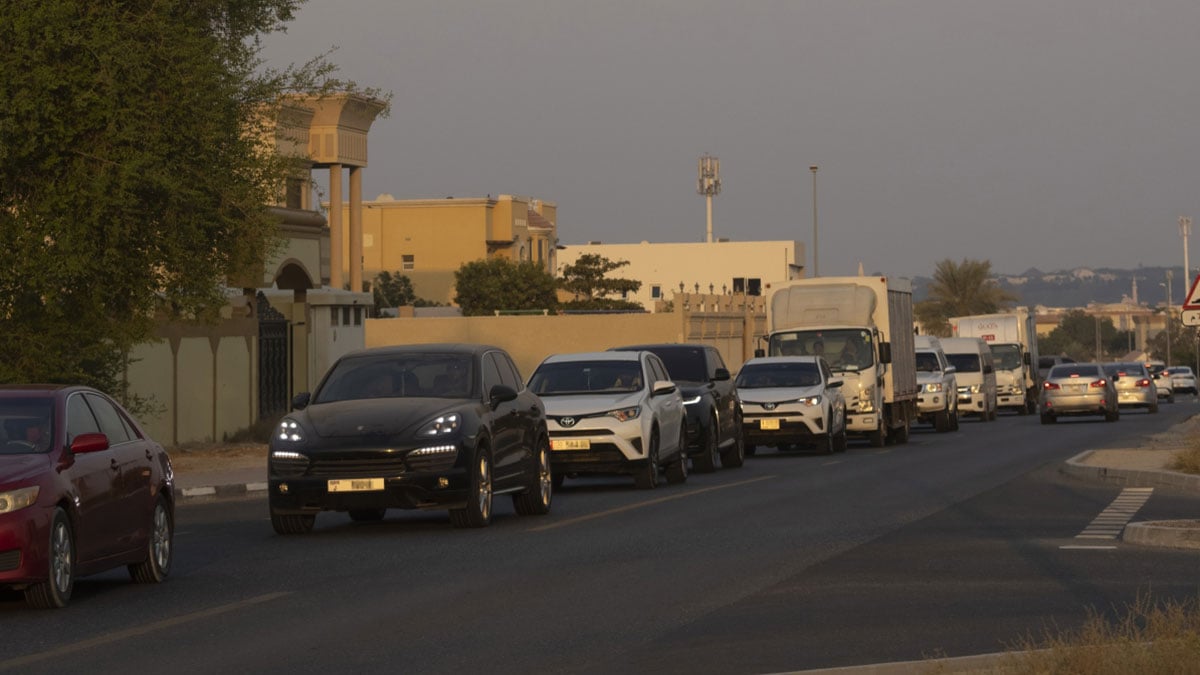 مواطنون يشكون «المركبات المتهورة» في طرق الفرجان