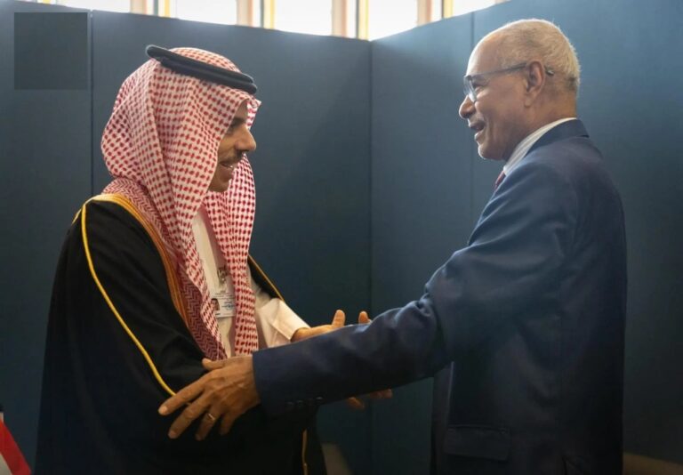 %d9%88%d8%b2%d9%8a%d8%b1 %d8%a7%d9%84%d8%ae%d8%a7%d8%b1%d8%ac%d9%8a%d8%a9 %d9%8a%d8%a8%d8%ad%d8%ab %d8%a7%d9%84%d8%b9%d9%84%d8%a7%d9%82%d8%a7%d8%aa %d8%a7%d9%84%d8%ab%d9%86%d8%a7%d8%a6%d9%8a%d8%a9