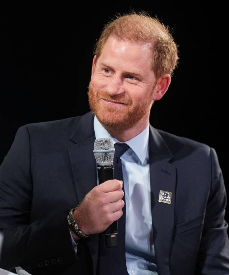 %d8%a7%d9%84%d8%a3%d9%85%d9%8a%d8%b1 %d9%87%d8%a7%d8%b1%d9%8a %d9%8a%d9%84%d9%82%d9%8a %d8%ae%d8%b7%d8%a7%d8%a8%d9%8b%d8%a7 %d8%b9%d8%a7%d8%b7%d9%81%d9%8a%d9%8b%d9%91%d8%a7 %d8%b9%d9%86 %d8%a7