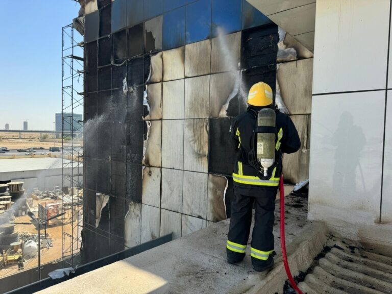 %d8%a7%d9%84%d8%b1%d9%8a%d8%a7%d8%b6 %d8%a7%d9%84%d8%af%d9%81%d8%a7%d8%b9 %d8%a7%d9%84%d9%85%d8%af%d9%86%d9%8a %d9%8a%d8%ae%d9%85%d8%af %d8%ad%d8%b1%d9%8a%d9%82%d9%8b%d8%a7 %d9%81%d9%8a %d9%88%d8%a7