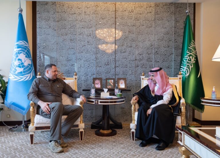 %d9%88%d8%b2%d9%8a%d8%b1 %d8%a7%d9%84%d8%ae%d8%a7%d8%b1%d8%ac%d9%8a%d8%a9 %d9%8a%d8%a8%d8%ad%d8%ab %d8%a7%d9%84%d8%a3%d8%b2%d9%85%d8%a9 %d8%a7%d9%84%d8%a3%d9%88%d9%83%d8%b1%d8%a7%d9%86%d9%8a%d8%a9