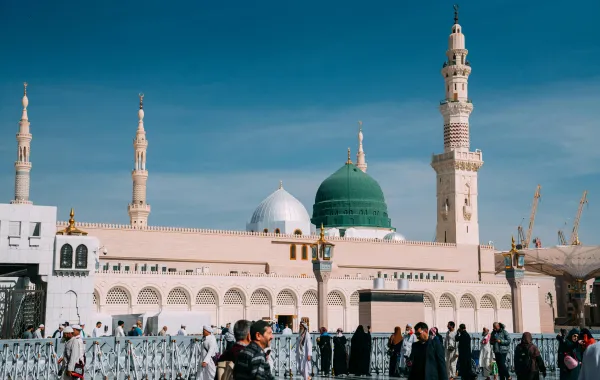 14 %d9%85%d9%84%d9%8a%d9%88%d9%86 %d8%b2%d8%a7%d8%a6%d8%b1 %d9%84%d9%84%d9%85%d8%af%d9%8a%d9%86%d8%a9 %d8%a7%d9%84%d9%85%d9%86%d9%88%d8%b1%d8%a9 %d8%ae%d9%84%d8%a7%d9%84 2023