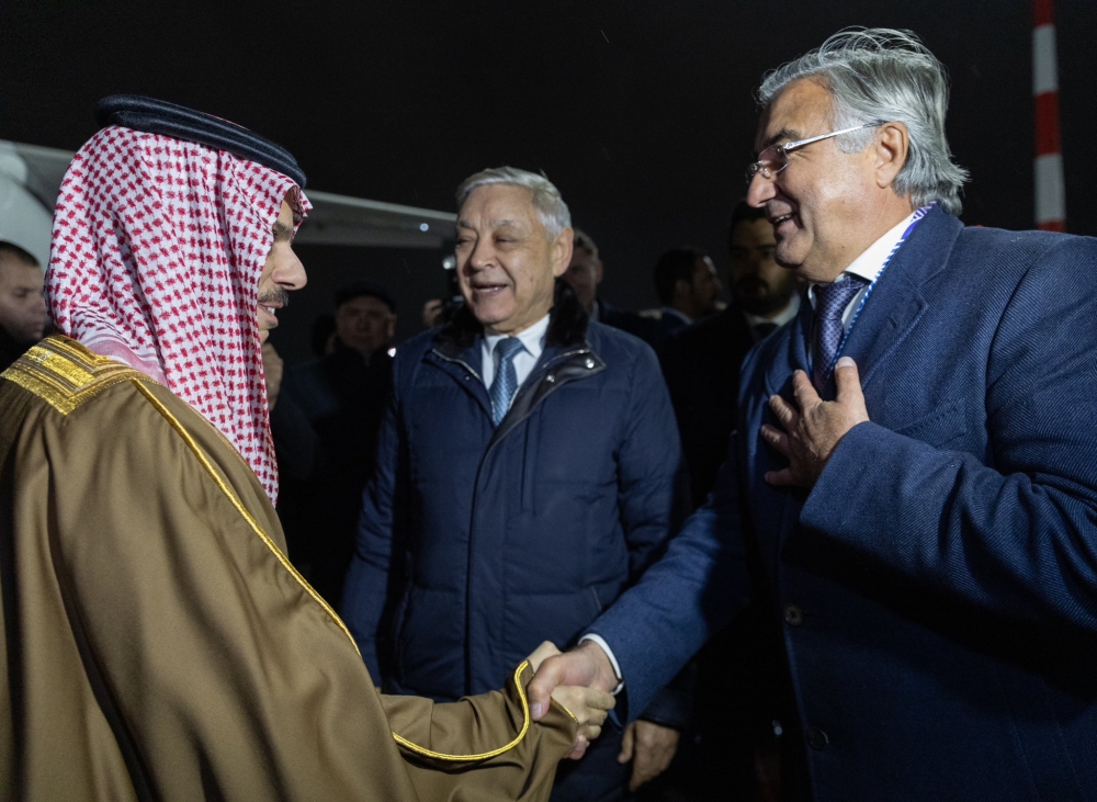 %d9%86%d9%8a%d8%a7%d8%a8%d8%a9 %d8%b9%d9%86 %d8%ae%d8%a7%d8%af%d9%85 %d8%a7%d9%84%d8%ad%d8%b1%d9%85%d9%8a%d9%86 %d9%88%d8%b2%d9%8a%d8%b1 %d8%a7%d9%84%d8%ae%d8%a7%d8%b1%d8%ac%d9%8a%d8%a9 %d9%8a%d8%b5