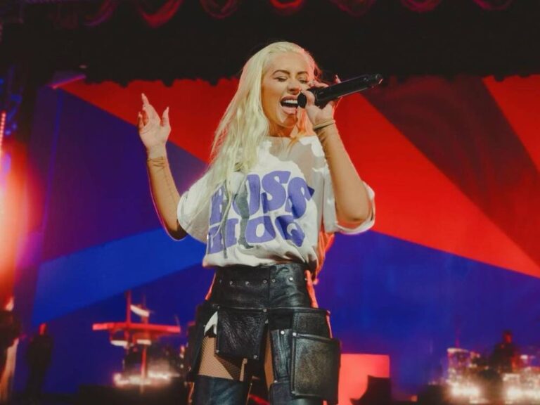 %d9%83%d8%b1%d9%8a%d8%b3%d8%aa%d9%8a%d9%86%d8%a7 %d8%a3%d8%ba%d9%8a%d9%84%d9%8a%d8%b1%d8%a7 %d8%aa%d8%b9%d9%88%d8%af %d8%a5%d9%84%d9%89 %d8%a3%d8%a8%d9%88 %d8%b8%d8%a8%d9%8a %d8%a8%d8%b9