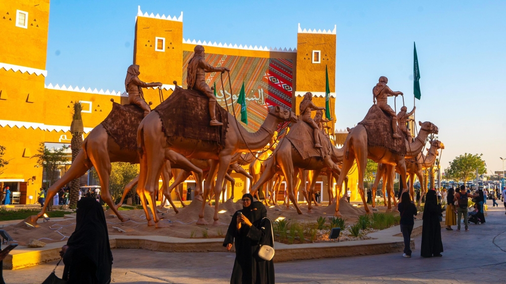 “منطقة السعودية” بموسم الرياض.. تجسيد لثقافة المملكة المحلية وتراثها