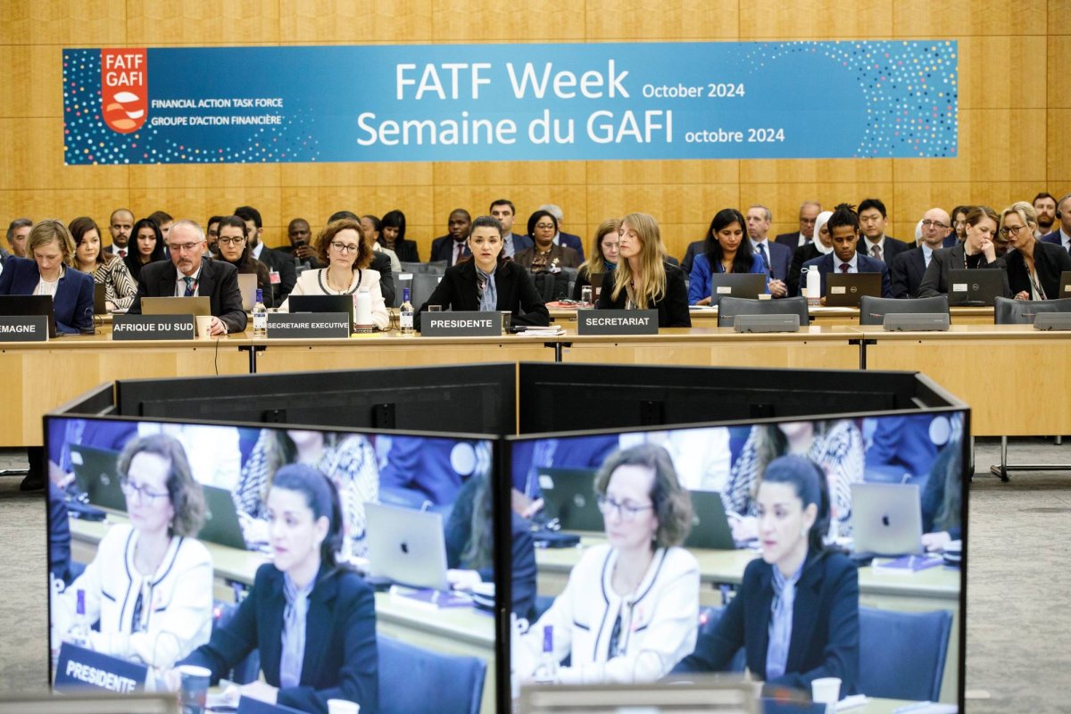 %d9%81%d8%a7%d8%aa%d9%81 %d8%a8%d8%b9%d8%af %d8%a5%d8%b9%d9%84%d8%a7%d9%86 %d9%88%d8%b6%d8%b9 %d9%84%d8%a8%d9%86%d8%a7%d9%86 %d9%81%d9%8a %d8%a7%d9%84%d9%84%d8%a7%d8%a6%d8%ad%d8%a9 %d8%a7%d9%84