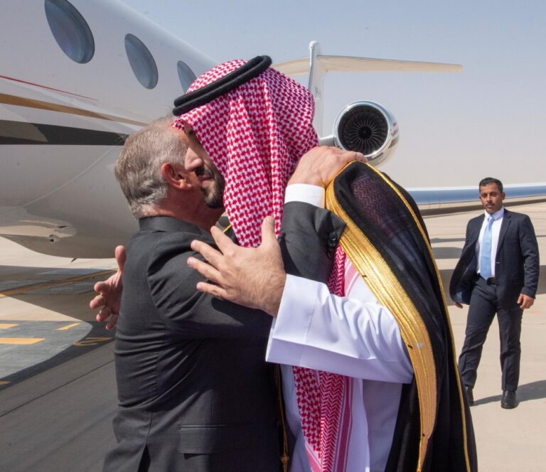 %d9%88%d9%84%d9%8a %d8%a7%d9%84%d8%b9%d9%87%d8%af %d9%8a%d8%b3%d8%aa%d9%82%d8%a8%d9%84 %d9%85%d9%84%d9%83 %d8%a7%d9%84%d8%a3%d8%b1%d8%af%d9%86 %d9%84%d8%af%d9%89 %d9%88%d8%b5%d9%88%d9%84%d9%87 %d8%a7