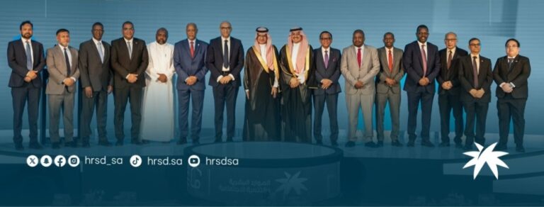 %d8%b3%d9%81%d8%b1%d8%a7%d8%a1 %d9%88%d9%85%d9%85%d8%ab%d9%84%d9%88 %d8%a7%d9%84%d9%82%d9%86%d8%b5%d9%84%d9%8a%d8%a7%d8%aa %d9%8a%d8%b4%d9%8a%d8%af%d9%88%d9%86 %d8%a8%d8%ac%d9%87%d9%88%d8%af