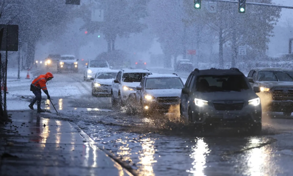 %d9%85%d8%b1%d9%83%d8%b2 %d8%a7%d9%84%d8%a3%d8%b1%d8%b5%d8%a7%d8%af %d8%a3%d9%85%d8%b7%d8%a7%d8%b1 %d8%ba%d8%b2%d9%8a%d8%b1%d8%a9 %d9%88%d8%b1%d9%8a%d8%a7%d8%ad %d8%b4%d8%af%d9%8a%d8%af%d8%a9