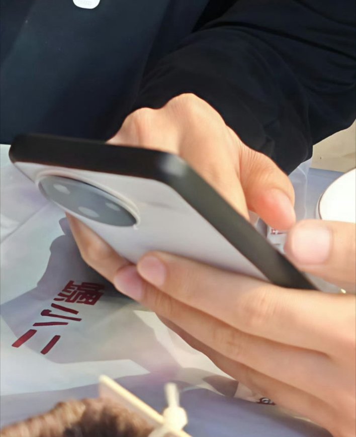 %d8%a3%d9%88%d9%84 %d8%b8%d9%87%d9%88%d8%b1 %d9%84%d9%80redmi K80 %d9%82%d8%a8%d9%84 %d8%a5%d8%b7%d9%84%d8%a7%d9%82%d9%87 %d8%a7%d9%84%d9%85%d8%aa%d9%88%d9%82%d8%b9 %d9%86%d9%87%d8%a7%d9%8a%d8%a9