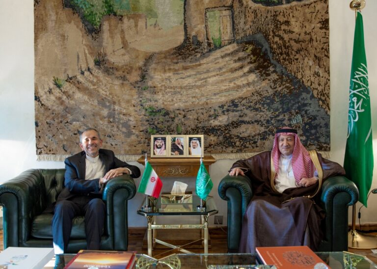 %d9%86%d8%a7%d8%a6%d8%a8 %d9%88%d8%b2%d9%8a%d8%b1 %d8%a7%d9%84%d8%ae%d8%a7%d8%b1%d8%ac%d9%8a%d8%a9 %d9%88%d9%86%d8%b8%d9%8a%d8%b1%d9%87 %d8%a7%d9%84%d8%a5%d9%8a%d8%b1%d8%a7%d9%86%d9%8a %d9%8a%d8%a8