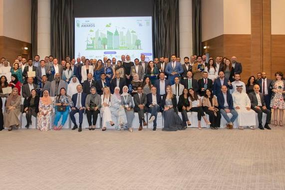 %d9%85%d8%ac%d9%84%d8%b3 %d8%a7%d9%84%d8%a5%d9%85%d8%a7%d8%b1%d8%a7%d8%aa %d9%84%d9%84%d8%a3%d8%a8%d9%86%d9%8a%d8%a9 %d8%a7%d9%84%d8%ae%d8%b6%d8%b1%d8%a7%d8%a1 %d9%8a%d8%b9%d8%b2%d8%b2 %d8%ad