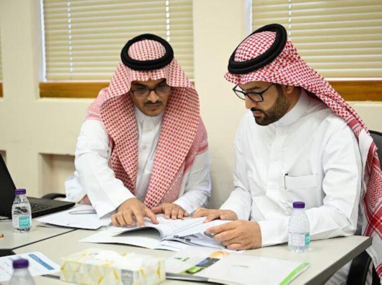 %d8%a3%d9%83%d8%a7%d8%af%d9%8a%d9%85%d9%8a%d9%88%d9%86 %d8%a8%d8%ac%d8%a7%d9%85%d8%b9%d8%a9 %d8%a7%d9%84%d9%85%d8%a4%d8%b3%d8%b3 %d9%8a%d9%86%d8%a7%d9%82%d8%b4%d9%88%d9%86 %d9%84%d8%a7%d8%a6%d8%ad