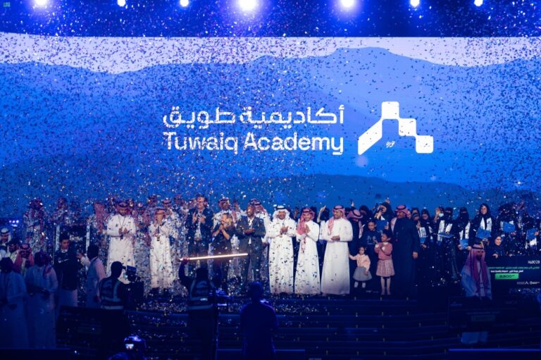 %d8%a8%d9%84%d8%a7%d9%83 %d9%87%d8%a7%d8%aa %d8%a3%d9%83%d8%a7%d8%af%d9%8a%d9%85%d9%8a%d8%a9 %d8%b7%d9%88%d9%8a%d9%82 %d8%aa%d8%ad%d8%aa%d9%81%d9%8a %d8%a8%d8%aa%d8%ae%d8%b1%d9%8a%d8%ac 130 %d9%85