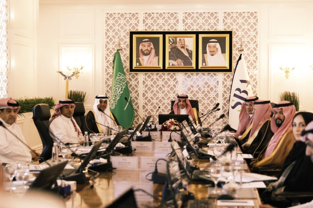 %d9%88%d8%b2%d9%8a%d8%b1 %d8%a7%d9%84%d8%a5%d8%b9%d9%84%d8%a7%d9%85 %d9%8a%d8%b4%d9%8a%d8%af %d8%a8%d9%85%d8%b4%d8%b1%d9%88%d8%b9%d8%a7%d8%aa %d8%a7%d9%84%d8%aa%d8%b7%d9%88%d9%8a%d8%b1 %d9%84%d9%87