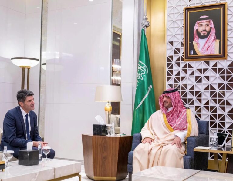 %d9%88%d8%b2%d9%8a%d8%b1 %d8%a7%d9%84%d8%af%d8%a7%d8%ae%d9%84%d9%8a%d8%a9 %d9%8a%d8%b3%d8%aa%d9%82%d8%a8%d9%84 %d8%b3%d9%81%d9%8a%d8%b1 %d9%81%d8%b1%d9%86%d8%b3%d8%a7 %d9%84%d8%af%d9%89 %d8%a7%d9%84