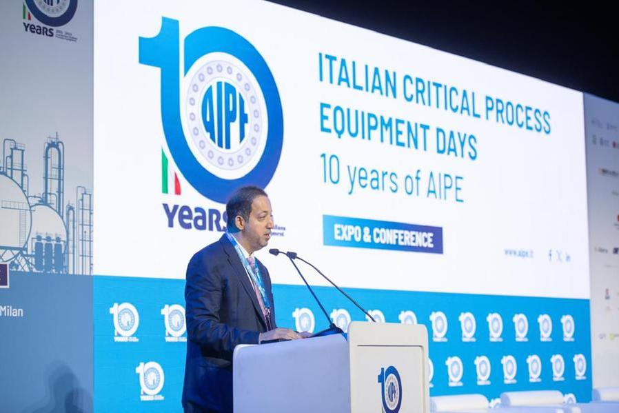 %d8%ad%d8%b1%d8%a9 %d8%a7%d9%84%d8%ad%d9%85%d8%b1%d9%8a%d8%a9 %d8%a8%d8%a7%d9%84%d8%b4%d8%a7%d8%b1%d9%82%d8%a9 %d8%aa%d8%ad%d8%aa%d8%b6%d9%86 %d8%a3%d9%83%d8%ab%d8%b1 %d9%85%d9%86 450 %d8%b4%d8%b1