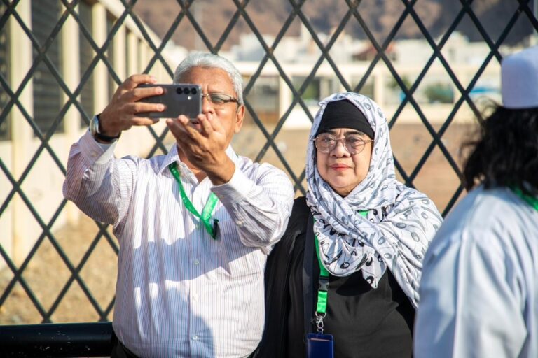 %d8%b6%d9%8a%d9%88%d9%81 %d8%a8%d8%b1%d9%86%d8%a7%d9%85%d8%ac %d8%ae%d8%a7%d8%af%d9%85 %d8%a7%d9%84%d8%ad%d8%b1%d9%85%d9%8a%d9%86 %d8%a7%d9%84%d8%b4%d8%b1%d9%8a%d9%81%d9%8a%d9%86 %d9%84%d9%84%d8%b9