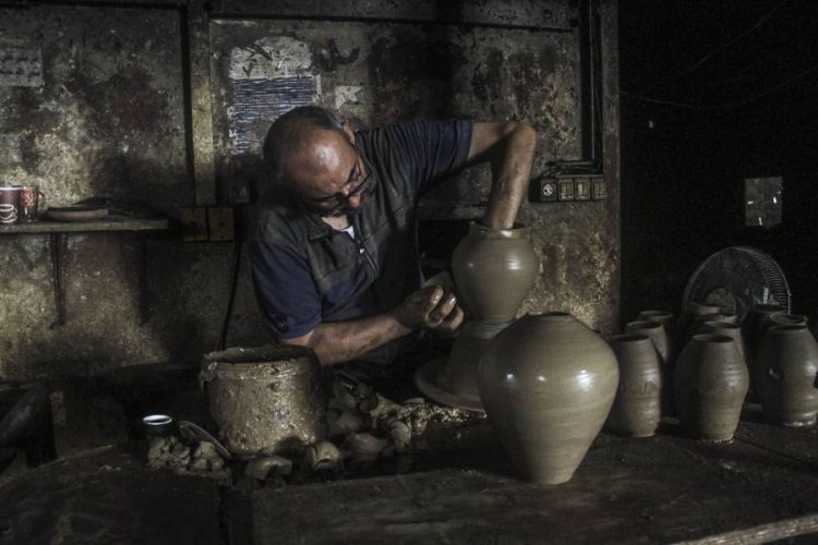 %d8%b5%d9%86%d8%a7%d8%b9%d8%a9 %d8%a7%d9%84%d9%81%d8%ae%d8%a7%d8%b1 %d8%aa%d9%86%d8%aa%d8%b9%d8%b4 %d9%81%d9%8a %d8%ba%d8%b2%d8%a9 %d9%84%d8%aa%d8%b9%d9%88%d9%8a%d8%b6 %d8%a7%d9%84%d9%86%d9%82%d8%b5