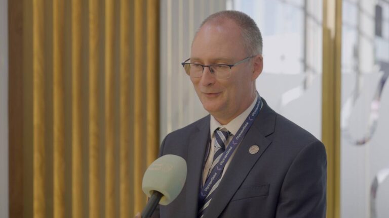 %d8%a7%d9%84%d8%a8%d8%ad%d8%b1 %d8%a7%d9%84%d8%a3%d8%ad%d9%85%d8%b1 %d8%a7%d9%84%d9%85%d9%85%d9%84%d9%88%d9%83%d8%a9 %d9%84%d9%80%d8%a7%d9%84%d8%b3%d9%8a%d8%a7%d8%af%d9%8a