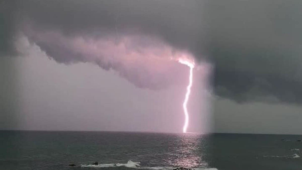 %d9%85%d8%b4%d9%87%d8%af %d9%85%d8%b1%d8%b9%d8%a8 %d8%b5%d8%a7%d8%b9%d9%82%d8%a9 %d8%a8%d8%b1%d9%82 %d8%aa%d9%86%d9%87%d9%8a %d8%ad%d9%8a%d8%a7%d8%a9 %d8%b4%d8%a7%d8%a8 %d9%85%d8%ba%d8%b1%d8%a8