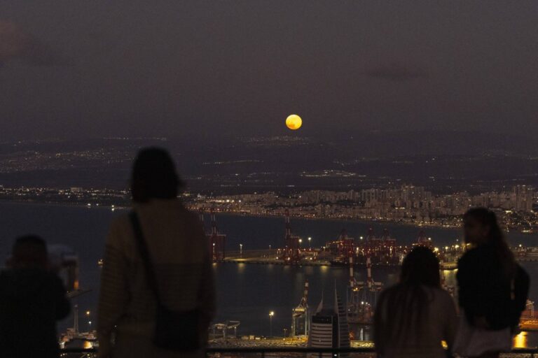 %d8%b1%d8%ba%d9%85 %d8%a7%d9%84%d8%ad%d8%b1%d8%a8 %d8%a7%d9%84%d8%a7%d9%82%d8%aa%d8%b5%d8%a7%d8%af %d8%a7%d9%84%d8%a5%d8%b3%d8%b1%d8%a7%d8%a6%d9%8a%d9%84%d9%8a %d9%8a%d9%86%d9%85%d9%88 3 8 %d9%81