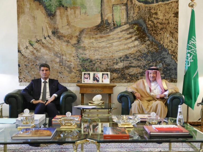 %d8%a7%d9%84%d8%ae%d8%b1%d9%8a%d8%ac%d9%8a %d9%8a%d9%86%d8%a7%d9%82%d8%b4 %d8%aa%d8%b7%d9%88%d9%8a%d8%b1 %d8%a7%d9%84%d8%b9%d9%84%d8%a7%d9%82%d8%a7%d8%aa %d9%85%d8%b9 %d8%b3%d9%81%d9%8a%d8%b1 %d9%81