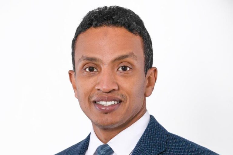 %d8%b4%d8%b1%d9%83%d8%a9 %d8%a7%d9%84%d9%85%d8%b7%d9%88%d8%b1%d9%88%d9%86 %d8%a7%d9%84%d8%b9%d8%b1%d8%a8 %d8%a7%d9%84%d9%82%d8%a7%d8%a8%d8%b6%d8%a9 %d8%aa%d8%ad%d9%82%d9%82 3 8 %d9%85%d9%84%d9%8a