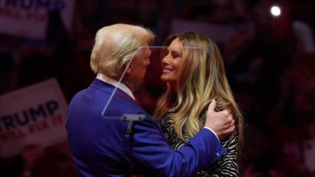 %d8%aa%d8%b1%d8%a7%d9%85%d8%a8 %d9%8a%d8%aa%d8%ba%d8%b2%d9%84 %d8%a8%d8%b2%d9%88%d8%ac%d8%aa%d9%87 %d9%81%d8%ae%d9%88%d8%b1%d9%88%d9%86 %d8%ac%d8%af%d8%a7%d9%8b %d8%a8%d9%85%d9%8a%d9%84%d8%a7%d9%86