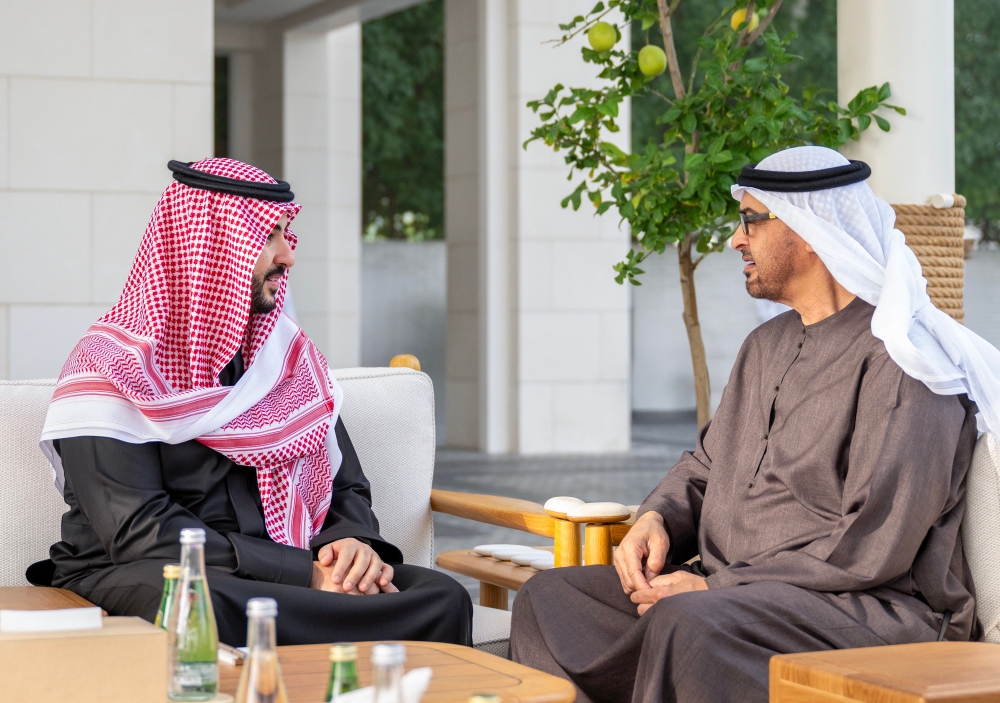 %d9%88%d8%b2%d9%8a%d8%b1 %d8%a7%d9%84%d8%af%d9%81%d8%a7%d8%b9 %d9%8a%d8%b3%d8%aa%d8%b9%d8%b1%d8%b6 %d9%85%d8%b9 %d8%b1%d8%a6%d9%8a%d8%b3 %d8%a7%d9%84%d8%a5%d9%85%d8%a7%d8%b1%d8%a7%d8%aa %d8%a7%d9%84