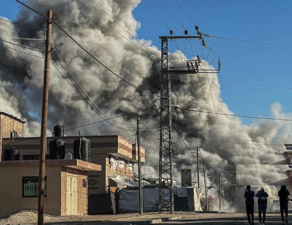 %d8%a7%d9%84%d9%85%d9%85%d9%84%d9%83%d8%a9 %d8%aa%d8%af%d9%8a%d9%86 %d9%82%d8%b5%d9%81 %d9%82%d9%88%d8%a7%d8%aa %d8%a7%d9%84%d8%a7%d8%ad%d8%aa%d9%84%d8%a7%d9%84 %d9%84%d9%85%d8%ae%d9%8a%d9%85 %d8%a7