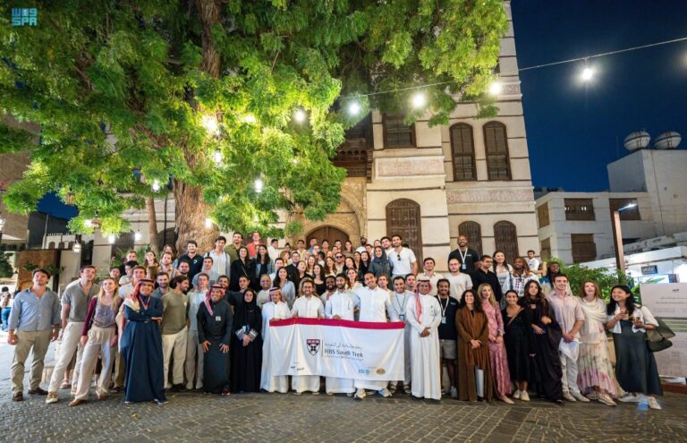 %d8%a7%d8%b3%d8%aa%d9%83%d8%b4%d8%a7%d9%81 %d8%a7%d9%84%d9%85%d9%85%d9%84%d9%83%d8%a9 %d8%b7%d9%84%d8%a7%d8%a8 %d9%85%d9%86 %d8%ac%d8%a7%d9%85%d8%b9%d8%a9 %d9%87%d8%a7%d8%b1%d9%81%d8%a7%d8%b1%d8%af