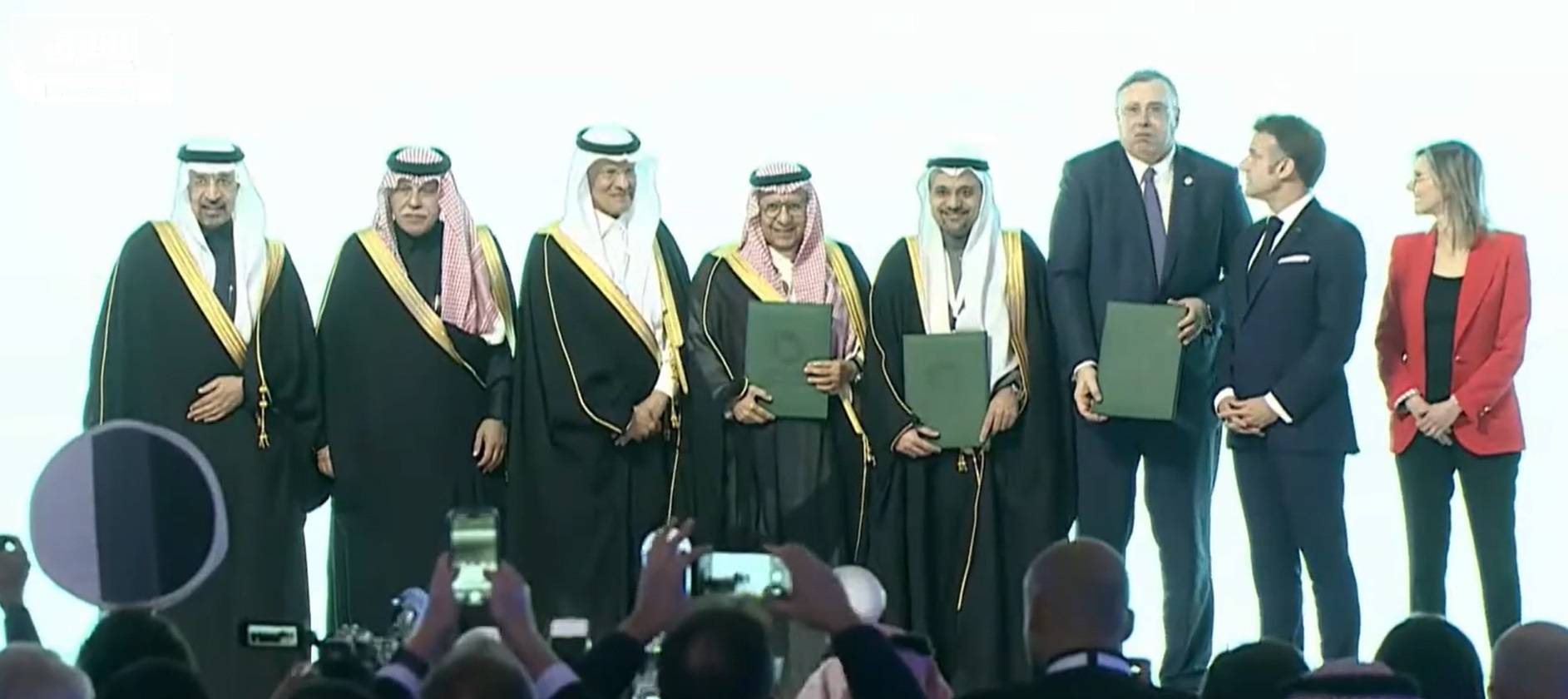 %d8%a7%d9%84%d8%b1%d8%a6%d9%8a%d8%b3 %d8%a7%d9%84%d9%81%d8%b1%d9%86%d8%b3%d9%8a %d8%a3%d8%b4%d8%ac%d8%b9 %d8%b1%d8%ac%d8%a7%d9%84 %d8%a7%d9%84%d8%a3%d8%b9%d9%85%d8%a7%d9%84 %d8%b9%d9%84%d9%89 %d8%a7