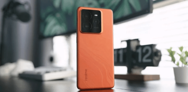 %d9%87%d8%a7%d8%aa%d9%81 Realme Gt 8 Pro %d9%82%d8%af %d9%8a%d8%b1%d8%aa%d9%82%d9%8a %d8%a8%d8%b3%d8%b9%d8%a9 %d8%a7%d9%84%d8%a8%d8%b7%d8%a7%d8%b1%d9%8a%d8%a9 %d8%a5%d9%84%d9%89 8000 Mah