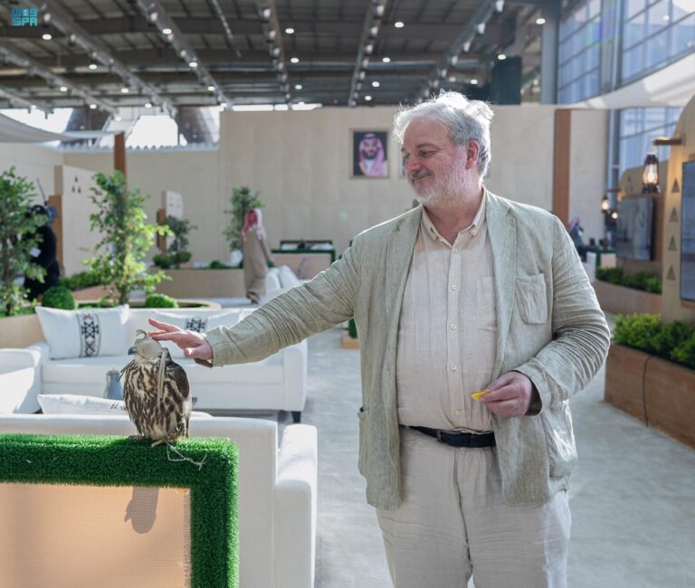 %d8%a7%d9%84%d8%b3%d9%81%d9%8a%d8%b1 %d8%a7%d9%84%d8%b5%d8%b1%d8%a8%d9%8a %d9%8a%d8%b4%d9%8a%d8%af %d8%a8%d8%ac%d9%87%d9%88%d8%af %d8%a7%d9%84%d9%85%d9%85%d9%84%d9%83%d8%a9 %d9%81%d9%8a %d8%a7%d9%84