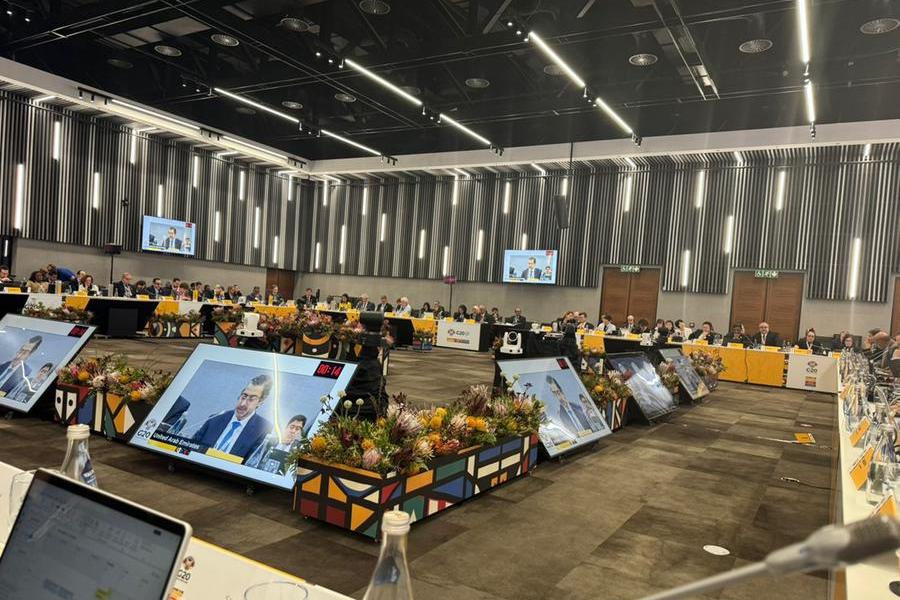 %d8%a7%d9%84%d8%a5%d9%85%d8%a7%d8%b1%d8%a7%d8%aa %d8%aa%d8%b4%d8%a7%d8%b1%d9%83 %d9%81%d9%8a %d8%a7%d9%84%d8%a7%d8%ac%d8%aa%d9%85%d8%a7%d8%b9 %d8%a7%d9%84%d8%a3%d9%88%d9%84 %d9%84%d9%88%d9%83%d9%84