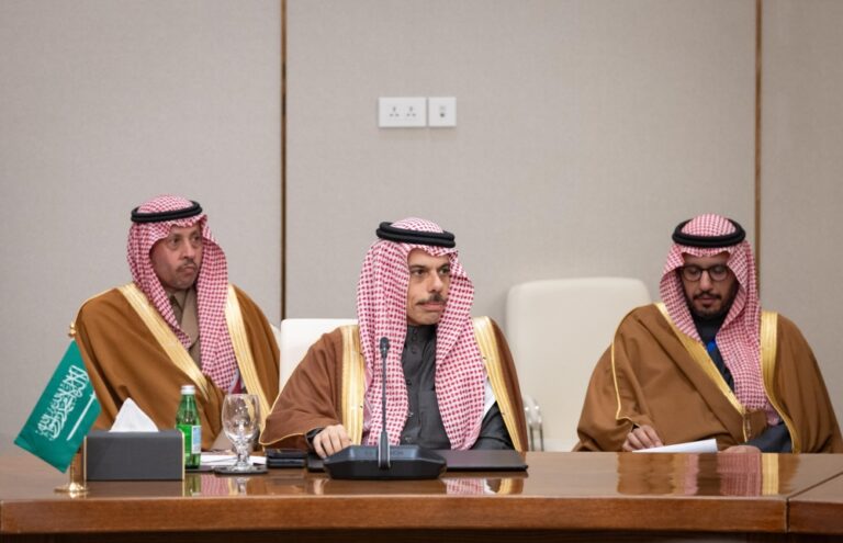 %d9%88%d8%b2%d9%8a%d8%b1 %d8%a7%d9%84%d8%ae%d8%a7%d8%b1%d8%ac%d9%8a%d8%a9 %d9%8a%d9%8f%d8%b4%d8%a7%d8%b1%d9%83 %d9%81%d9%8a %d8%a7%d9%84%d8%a7%d8%ac%d8%aa%d9%85%d8%a7%d8%b9 %d8%a7%d9%84%d9%88%d8%b2