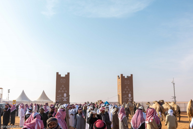 %d8%a3%d9%84%d9%81%d9%8a%d9%91 %d9%85%d8%aa%d9%81%d8%b1%d8%ac %d9%8a%d8%b4%d9%87%d8%af%d9%88%d9%86 %d8%b9%d9%84%d9%89 %d8%a7%d9%86%d8%b7%d9%84%d8%a7%d9%82 %d8%a7%d9%84%d8%b3%d9%88%d8%a7%d8%ad