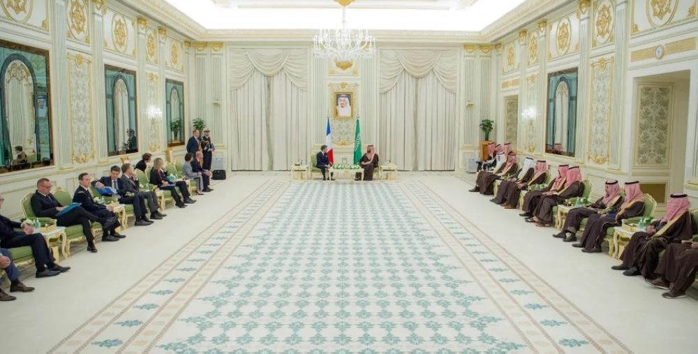 %d9%88%d9%84%d9%8a %d8%a7%d9%84%d8%b9%d9%87%d8%af %d9%88%d8%b1%d8%a6%d9%8a%d8%b3 %d9%81%d8%b1%d9%86%d8%b3%d8%a7 %d9%8a%d8%b4%d9%87%d8%af%d8%a7%d9%86 %d8%aa%d9%88%d9%82%d9%8a%d8%b9 %d9%85%d8%b0%d9%83