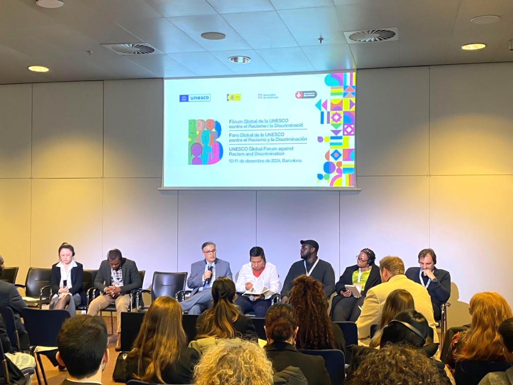 %d9%85%d8%b1%d9%83%d8%b2 %d8%a7%d9%84%d9%85%d9%84%d9%83 %d8%b9%d8%a8%d8%af%d8%a7%d9%84%d8%b9%d8%b2%d9%8a%d8%b2 %d9%8a%d8%b4%d8%a7%d8%b1%d9%83 %d9%81%d9%8a %d8%a7%d9%84%d9%85%d9%86%d8%aa%d8%af%d9%89