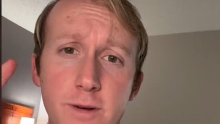 Airplane Mode %d9%81%d9%8a%d8%af%d9%8a%d9%88 %d9%84%d8%b7%d9%8a%d8%a7%d8%b1 %d8%ae%d8%a8%d9%8a%d8%b1 %d9%8a%d9%81%d8%ac%d8%b1 %d9%85%d9%81%d8%a7%d8%ac%d8%a3%d8%a9