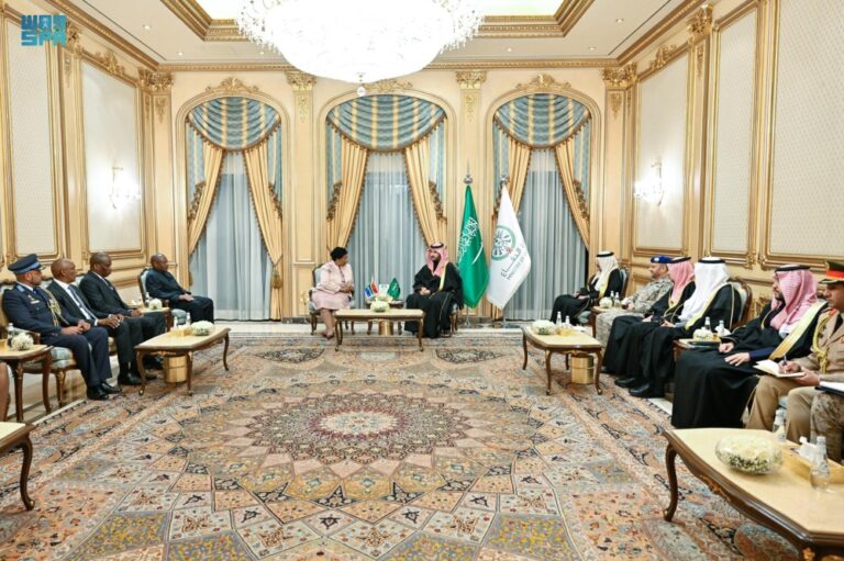 %d9%88%d8%b2%d9%8a%d8%b1 %d8%a7%d9%84%d8%af%d9%81%d8%a7%d8%b9 %d9%8a%d8%b3%d8%aa%d8%b9%d8%b1%d8%b6 %d8%a7%d9%84%d8%a3%d9%88%d8%b6%d8%a7%d8%b9 %d8%a7%d9%84%d8%a5%d9%82%d9%84%d9%8a%d9%85%d9%8a%d8%a9