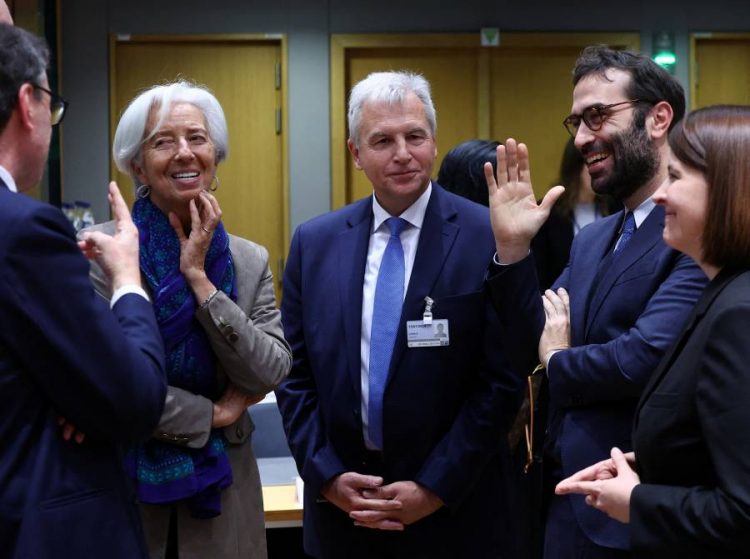 %d8%a7%d9%84%d8%a3%d8%b2%d9%85%d8%a9 %d8%a7%d9%84%d8%b3%d9%8a%d8%a7%d8%b3%d9%8a%d8%a9 %d9%81%d9%8a %d9%81%d8%b1%d9%86%d8%b3%d8%a7 %d9%88%d8%a3%d9%84%d9%85%d8%a7%d9%86%d9%8a%d8%a7 %d8%aa%d9%82%d9%88