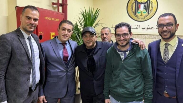 %d8%a8%d8%b9%d8%af %d8%a3%d8%b4%d9%87%d8%b1 %d9%85%d9%86 %d8%a7%d9%84%d8%a3%d8%b2%d9%85%d8%a9 %d8%a7%d9%84%d8%b5%d9%84%d8%ad %d8%a8%d9%8a%d9%86 %d9%85%d8%ad%d9%85%d8%af %d9%81%d8%a4%d8%a7%d8%af