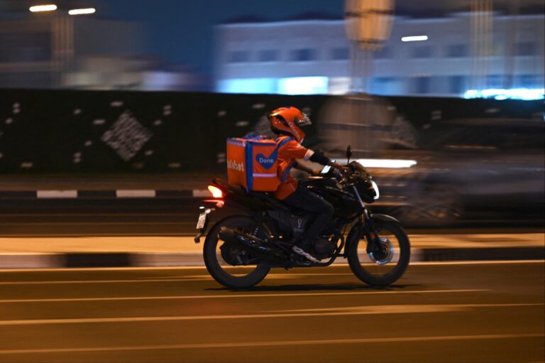 Ftse %d8%aa%d8%b9%d9%84%d9%86 %d8%a7%d9%86%d8%b6%d9%85%d8%a7%d9%85 %d8%b7%d9%84%d8%a8%d8%a7%d8%aa %d8%a5%d9%84%d9%89 %d9%85%d8%a4%d8%b4%d8%b1%d8%a7%d8%aa%d9%87%d8%a7 %d9%81%d9%8a 23 %d8%af%d9%8a%d8%b3