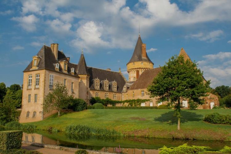 %d9%84%d9%85%d8%a7%d8%b0%d8%a7 %d9%8a%d8%a8%d9%8a%d8%b9 %d8%a7%d9%84%d9%81%d8%b1%d9%86%d8%b3%d9%8a%d9%88%d9%86 %d9%82%d8%b5%d9%88%d8%b1%d9%87%d9%85 %d8%a7%d9%84%d8%aa%d8%a7%d8%b1%d9%8a%d8%ae%d9%8a