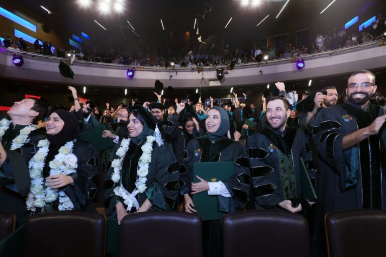 %d8%a8%d9%8a%d9%86%d9%87%d9%85 203 %d8%b3%d8%b9%d9%88%d8%af%d9%8a%d9%8a%d9%86 %d9%83%d8%a7%d9%88%d8%b3%d8%aa %d8%aa%d8%ad%d8%aa%d9%81%d9%84 %d8%a8%d8%af%d9%81%d8%b9%d8%a9 %d8%ac%d8%af%d9%8a