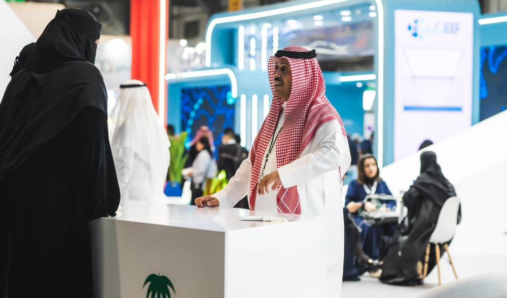 %d8%a5%d8%b7%d9%84%d8%a7%d9%82%d8%a7%d8%aa %d9%88%d8%b4%d8%b1%d8%a7%d9%83%d8%a7%d8%aa %d8%a5%d8%b3%d8%aa%d8%b1%d8%a7%d8%aa%d9%8a%d8%ac%d9%8a%d8%a9 %d8%a8%d9%80 10 %d9%85%d9%84%d9%8a%d8%a7%d8%b1%d8%a7